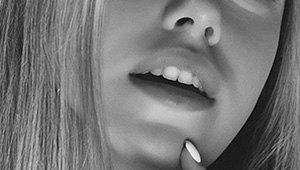 Kalbi delik çocuğun belirtileri، Kalbi delik insanlar ne yapamaz، Kalbi delik olan hastalar ne kadar yaşar، Kalbi delik olanlar nelere dikkat etmeli، Kalp deliği kendiliğinden kapanır mı، Kalp deliği tedavi edilmezse، Kalpte delik tedavisi، Yetişkinlerde kalp deliği، 